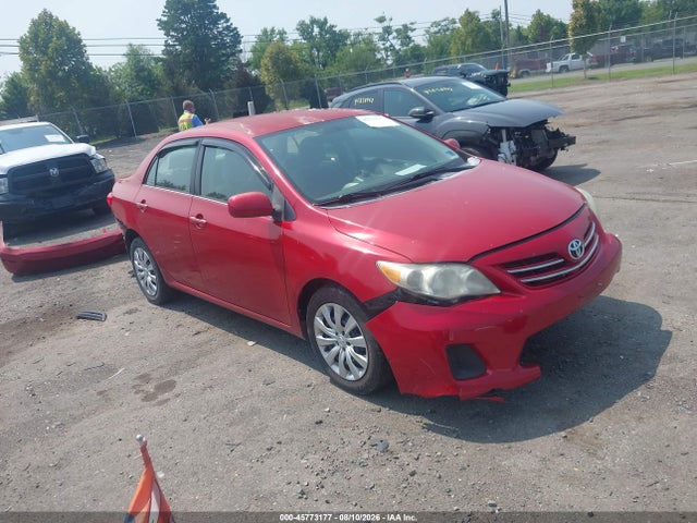 2013 TOYOTA COROLLA LE