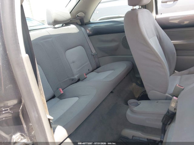 صورة 8 لـ 2005 Volkswagen NEW BEETLE GL