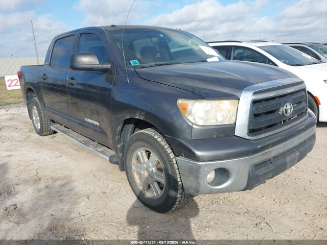 2011 TOYOTA TUNDRA GRADE 5.7L V8