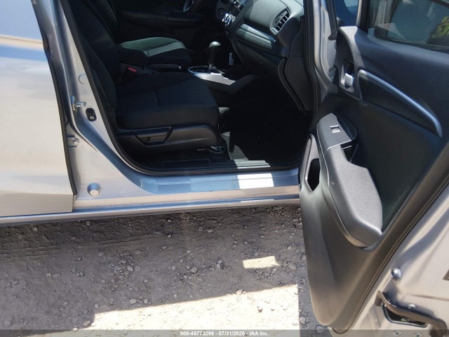 2019 Honda FIT LX — фото 5