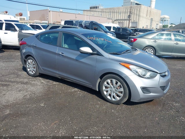 صورة 1 لـ 2013 Hyundai ELANTRA GLS