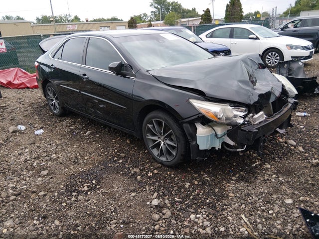2017 TOYOTA CAMRY XSE