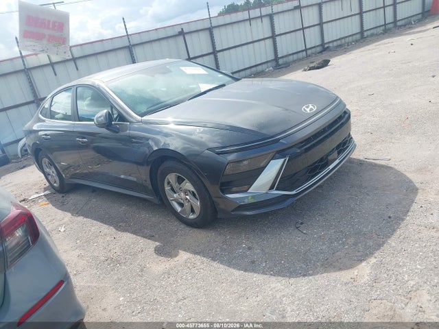 2025 HYUNDAI SONATA SE