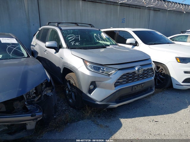 2020 TOYOTA RAV4 LIMITED