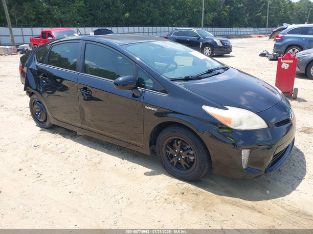 2013 TOYOTA PRIUS TWO