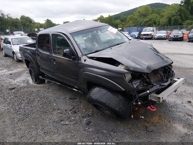 2015 TOYOTA TACOMA BASE V6