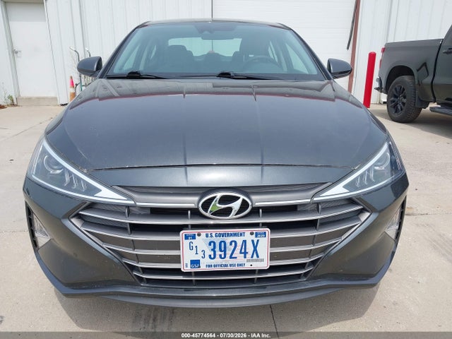2020 HYUNDAI ELANTRA SE 12