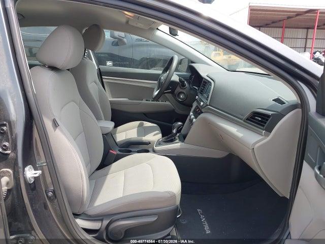 2020 HYUNDAI ELANTRA SE 5