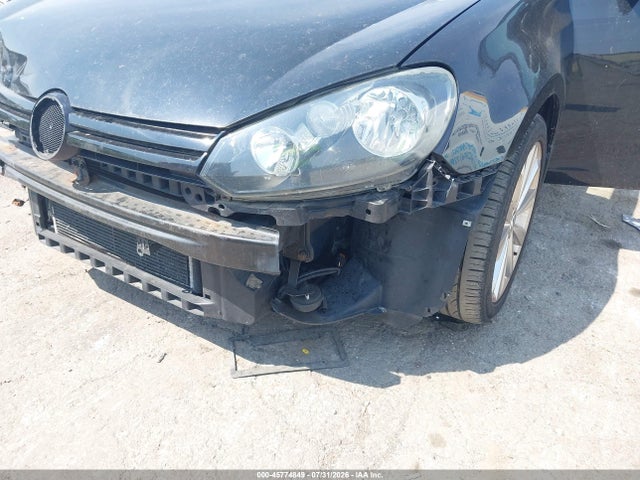 صورة 6 لـ 2014 Volkswagen GOLF 2.0L TDI