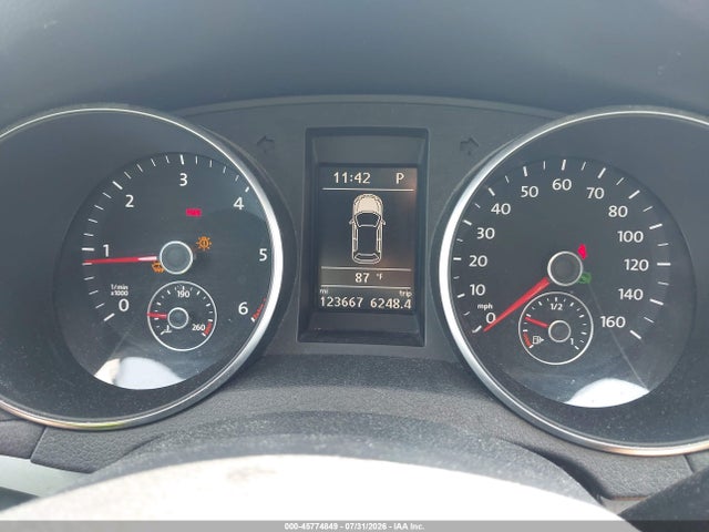 صورة 7 لـ 2014 Volkswagen GOLF 2.0L TDI