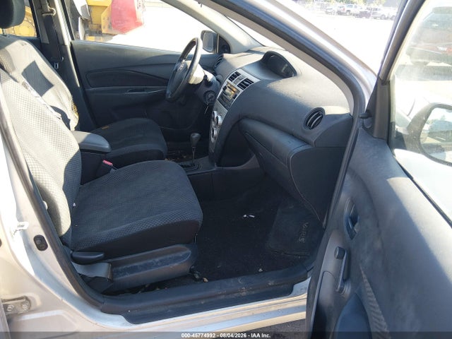 2007 Toyota YARIS 照片 5