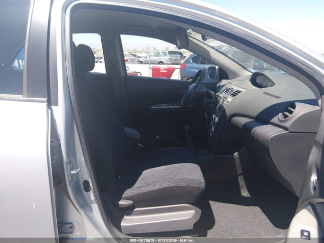 2007 Toyota YARIS 照片 5