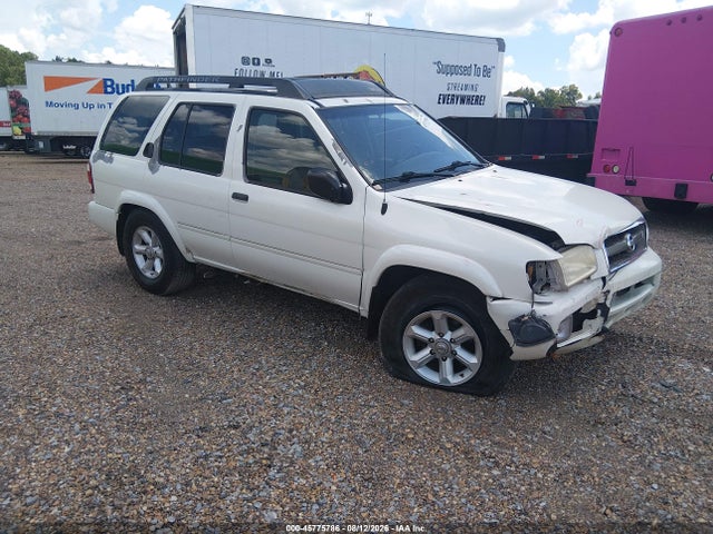2004 NISSAN PATHFINDE SE