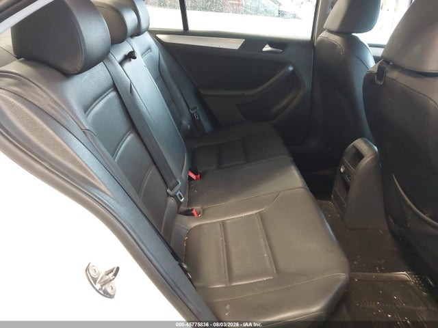 صورة 8 لـ 2013 Volkswagen JETTA 2.5L SE