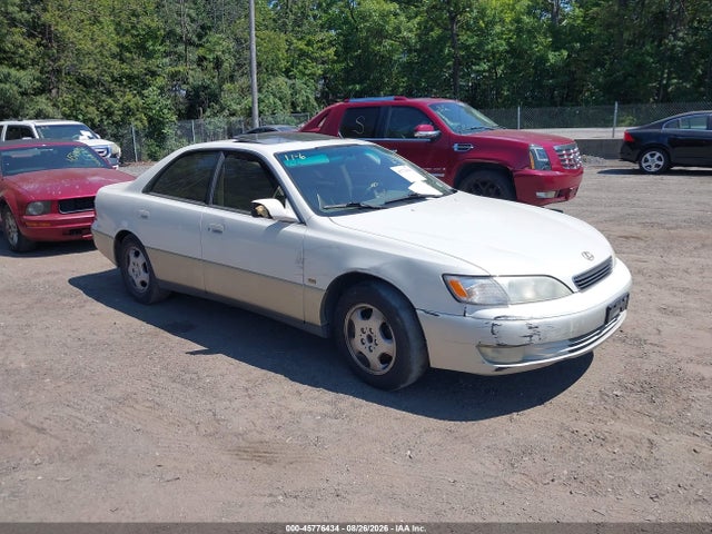 1999 LEXUS ES 