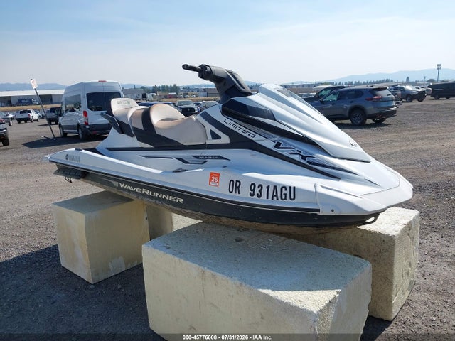 2020 YAMAHA WAVERUNNER VX LIMITE 