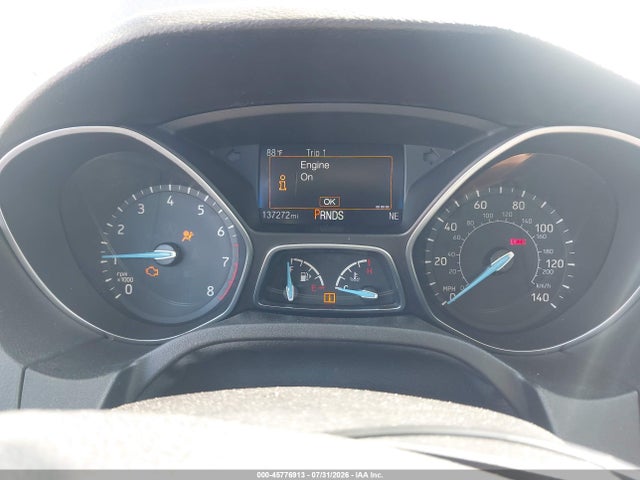 2017 FORD FOCUS SE photo 7