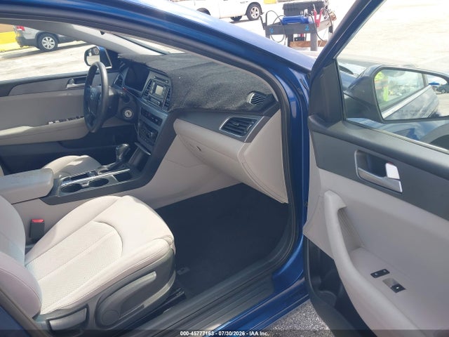صورة 5 لـ 2016 Hyundai SONATA