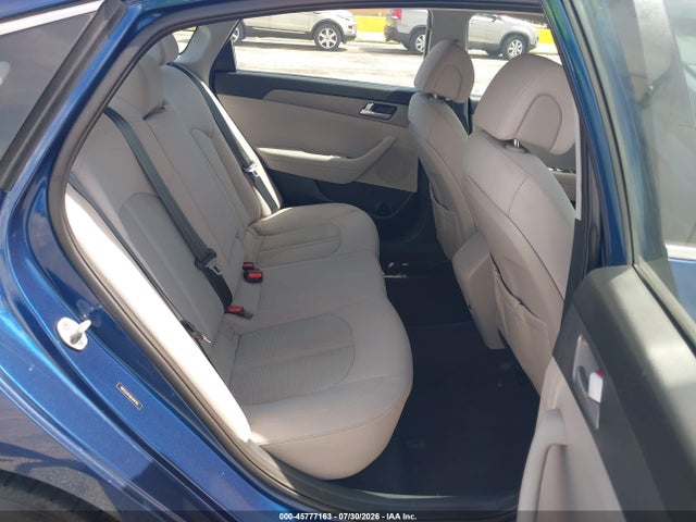 صورة 8 لـ 2016 Hyundai SONATA