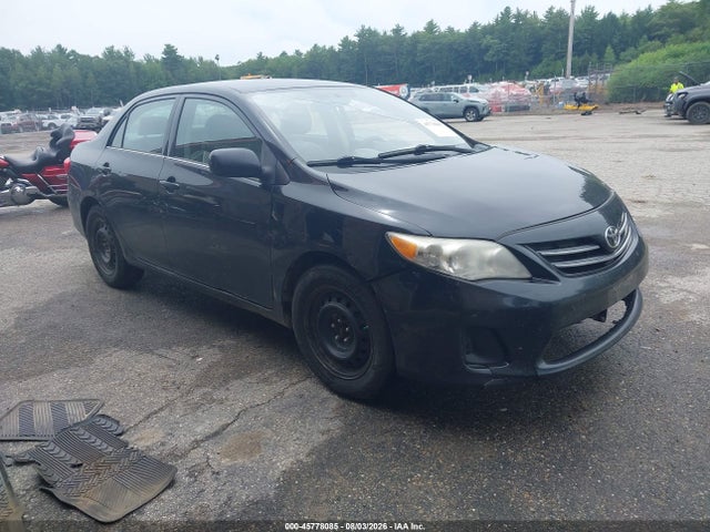 2013 TOYOTA COROLLA LE