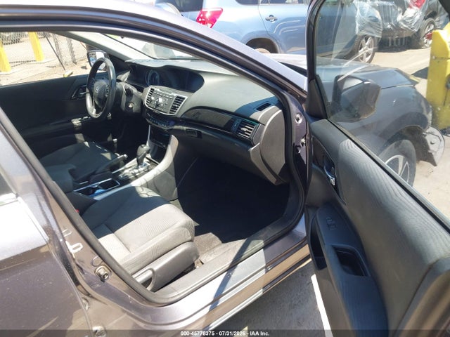 2017 Honda ACCORD LX 照片 5