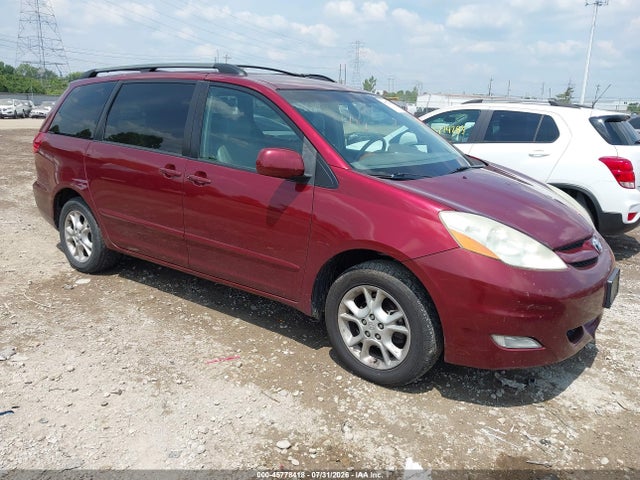 2006 TOYOTA SIENNA XLE