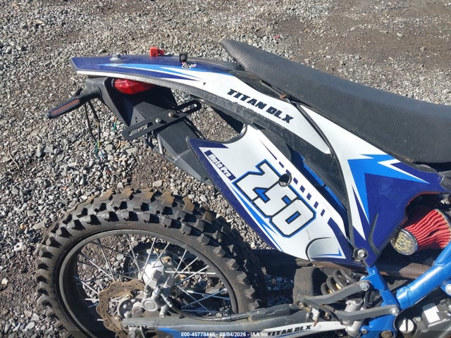 2023 X-PRO TITAN DLX 250 8