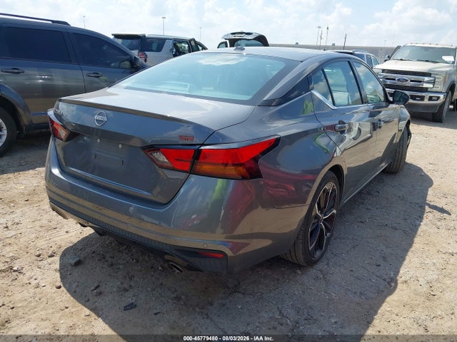 صورة 4 لـ 2025 Nissan ALTIMA SR FWD