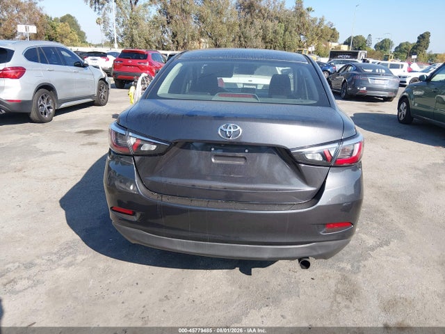 2017 TOYOTA YARIS IA 16