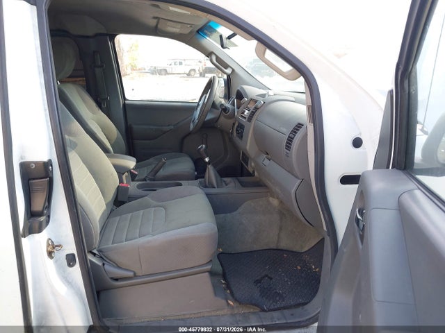 2016 Nissan FRONTIER S — фото 5