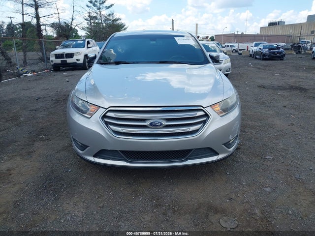 2013 FORD TAURUS LIMITED photo 6
