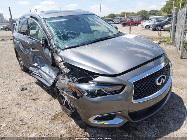 2017 INFINITI QX60 