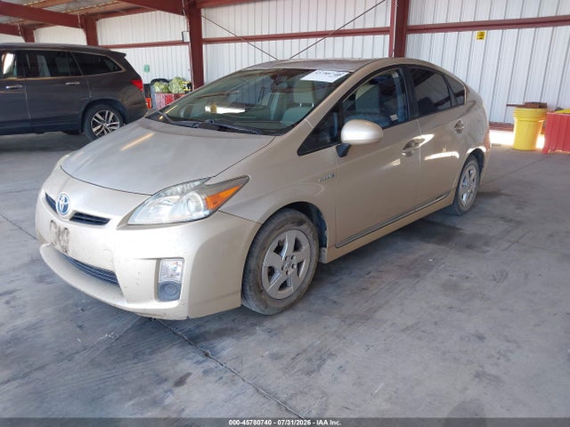 2011 Toyota PRIUS TWO — фото 2