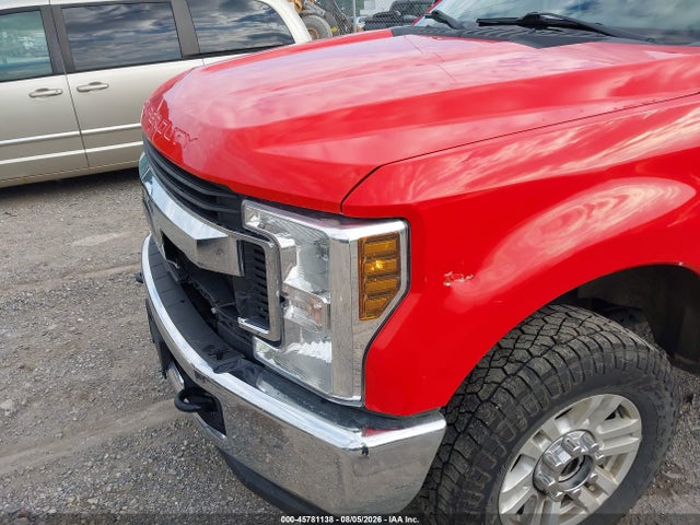 صورة 18 لـ 2018 FORD F-250 XLT