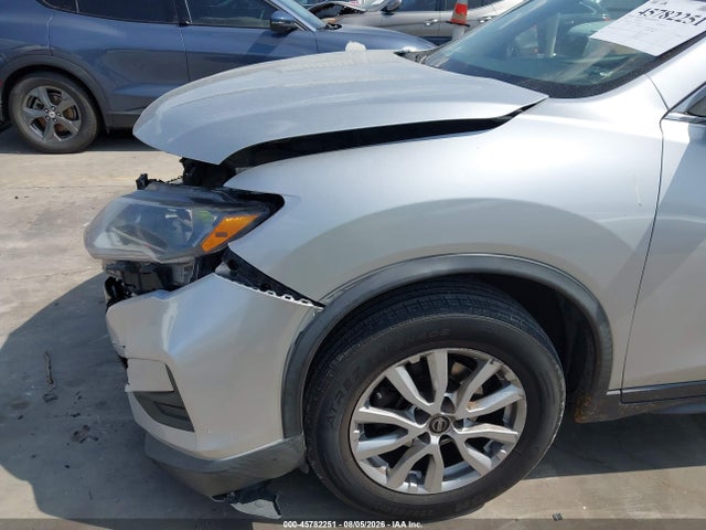 2019 NISSAN ROGUE SV 18