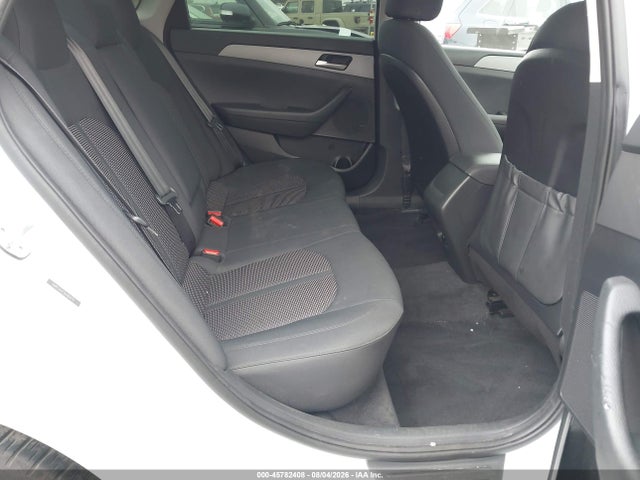 2019 HYUNDAI SONATA SE 8