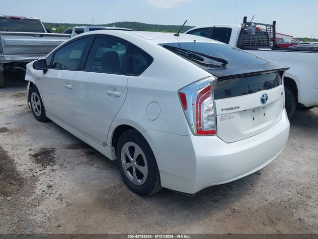 2014 Toyota PRIUS TWO 照片 3
