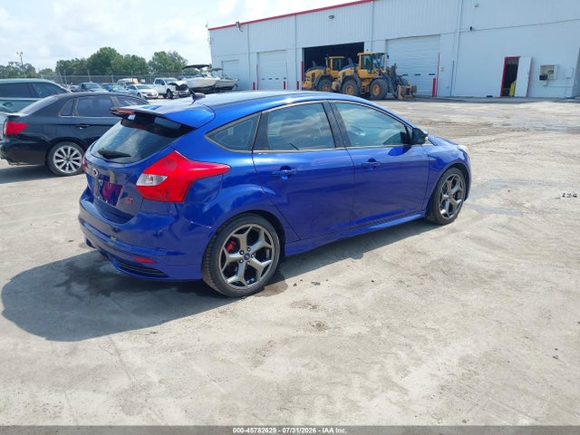 صورة 4 لـ 2014 FORD FOCUS ST