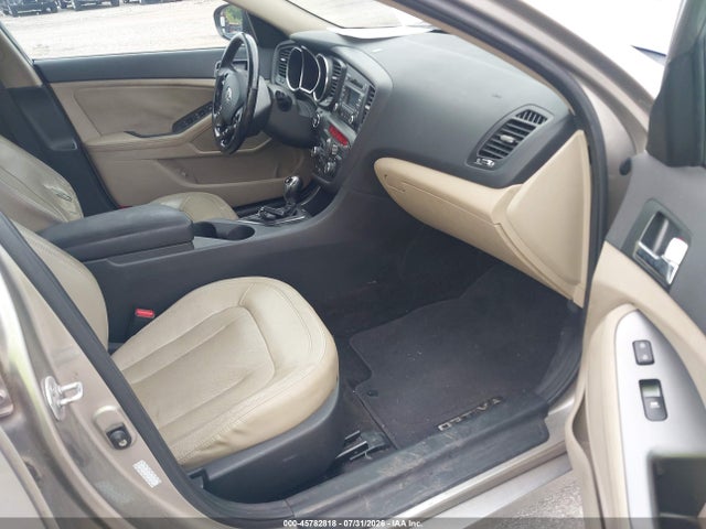 صورة 5 لـ 2011 KIA OPTIMA EX