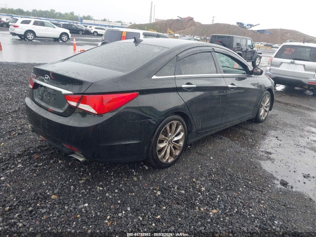 2011 Hyundai SONATA SE — фото 4