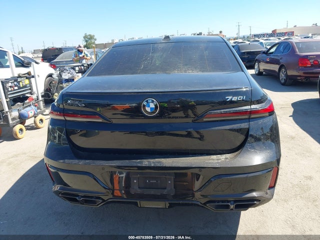 صورة 16 لـ 2024 BMW 760I XDRIVE