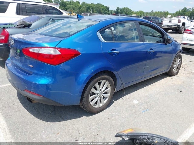 صورة 4 لـ 2014 KIA FORTE EX