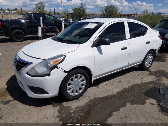 2015 Nissan VERSA 1.6 S+ 照片 2