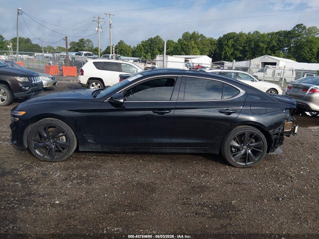 2023 Genesis G70 2.0T AWD — фото 14