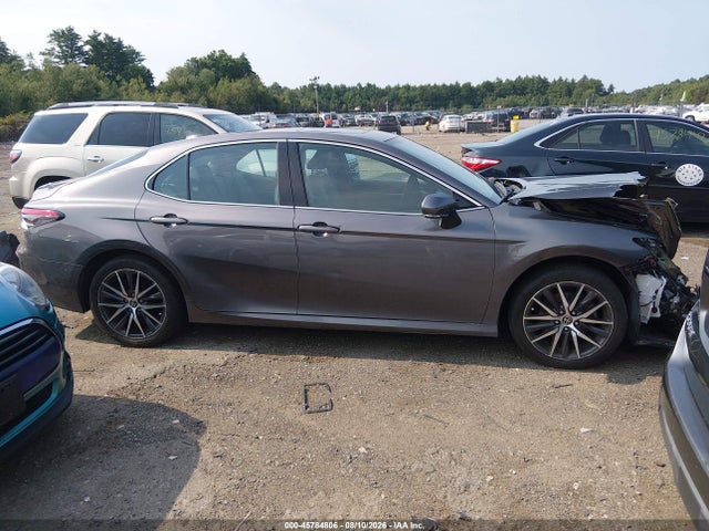 2023 TOYOTA CAMRY XLE HYBRID