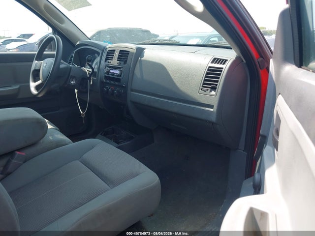 صورة 5 لـ 2005 Dodge DAKOTA ST