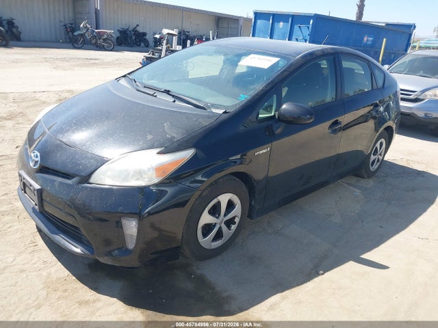 2014 Toyota PRIUS TWO — фото 2