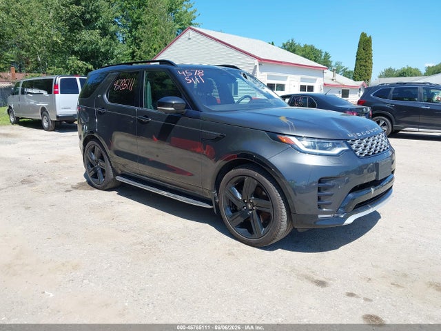 2023 Land Rover Discovery P360 Metropolitan Edition