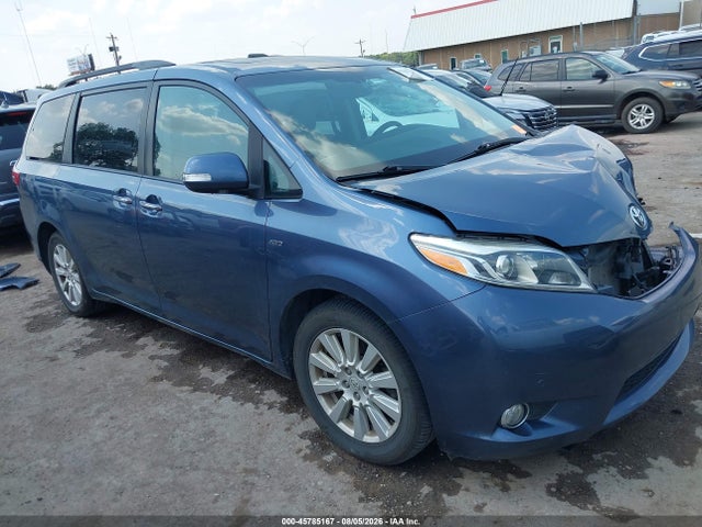 2017 TOYOTA SIENNA LIMITED PREMIUM 7 PASSENGER