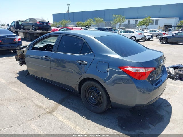 2018 TOYOTA COROLLA LE 3